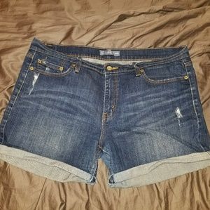 Levi's Mid-rise Shorts